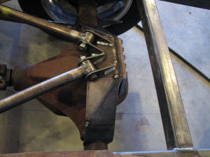 Starting to build the bridge for the triangulated bars, boy it sure is nice to have a plasma cutter mounted on my CNC mill! 